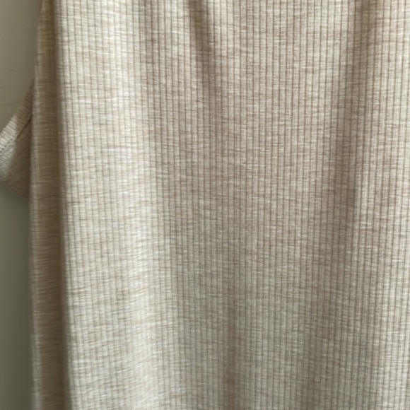 ๐๏ธ Tan maxi dress - Picture 3 of 6